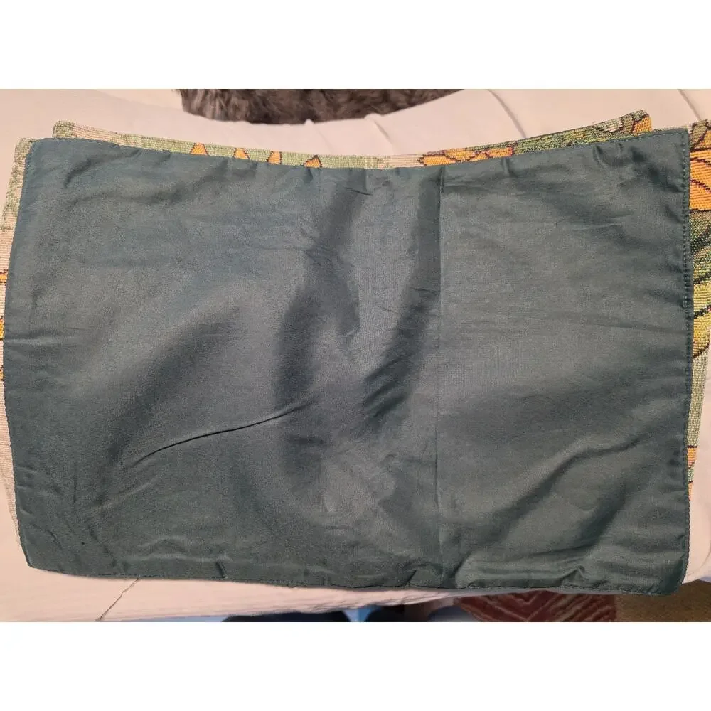 Unbranded multipurpose space or
